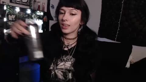 Snapshot of bexbex945874 chatting on 06/10/26, 02:01 bexbex945874 online show from 06/10/26, 02:01