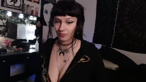 Snapshot of bexbex945874 chatting on 06/11/26, 02:33 bexbex945874 online show from 06/11/26, 02:33