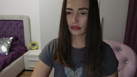   BeyonceDoll       Twitter DollBeyonce    online show from 03/23/26, 08:13