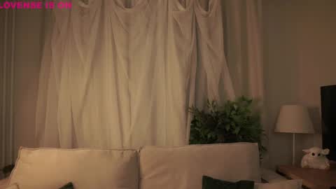 Eliz online show from 02/07/26, 01:20