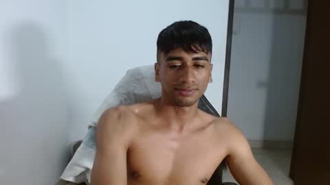 Snapshot of bfernando_05 chatting on 03/05/26, 11:23 BAYRON online show from 03/05/26, 11:23