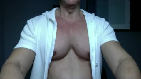 BGDKMUSCLEGUY - SELECTED BY CHATURBATE AS A TOP BROADCASTER FOR 2023 online show from 03/05/25, 05:29
