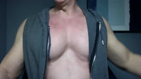 BGDKMUSCLEGUY - SELECTED BY CHATURBATE AS A TOP BROADCASTER FOR 2023 online show from 03/06/25, 05:24