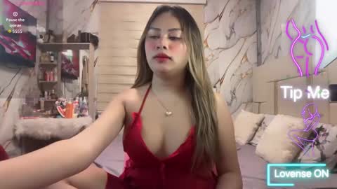 MAXINE online show from 03/18/26, 01:58