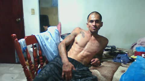Snapshot of bhgd46t5 chatting on 06/23/26, 01:47 bhgd46t5 online show from 06/23/26, 01:47