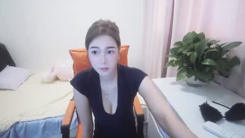 Snapshot of bhlinxuemei chatting on 06/23/26, 07:39 bhlinxuemei online show from 06/23/26, 07:39