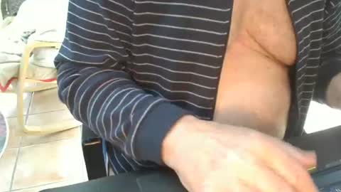 Manfred online show from 02/05/25, 11:34