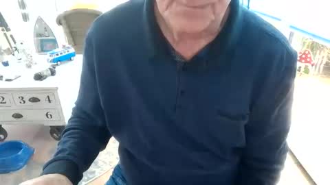 Manfred online show from 01/15/26, 10:53