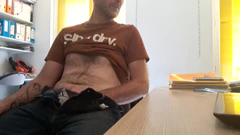 Snapshot of bi_french69 chatting on 05/12/26, 04:15 My name is David and if you like public exhibitions you wont be disappointed with me LoL - My favorite vibes is 44 online show from 05/12/26, 04:15