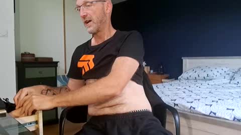 Snapshot of bi_french69 chatting on 06/08/26, 06:47 My name is David and if you like public exhibitions you wont be disappointed with me LoL - My favorite vibes is 44 online show from 06/08/26, 06:47