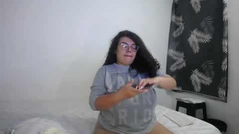 Bianca Tuesday to Sunday from 2am to 6am UTC-5 online show from 04/09/26, 09:36