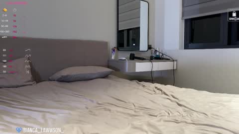 Bianca  online show from 09/11/25, 04:07