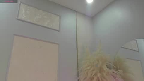 Snapshot of bianca_vega_ chatting on 07/01/26, 11:12 bianca_vega_ online show from 07/01/26, 11:12