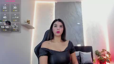 Snapshot of bianca_vega_ chatting on 07/17/26, 11:17 bianca_vega_ online show from 07/17/26, 11:17