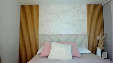 bianca online show from 11/22/25, 12:31