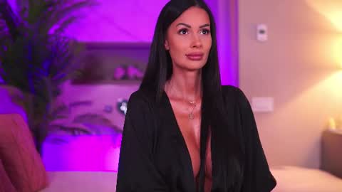 Snapshot of biancacain chatting on 07/06/26, 04:42 Bianca online show from 07/06/26, 04:42