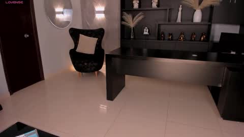 Bianca Pierce online show from 09/12/25, 11:54