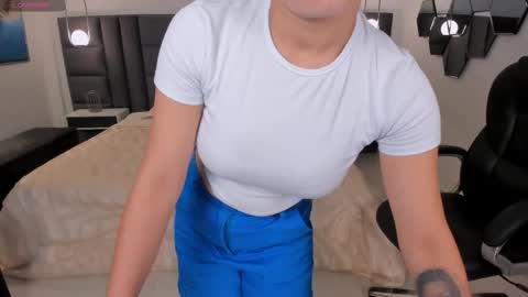 Bianca Pierce online show from 09/23/25, 11:57