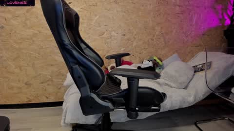 Biancastrong.. IGThebiancastrong online show from 02/04/25, 08:13