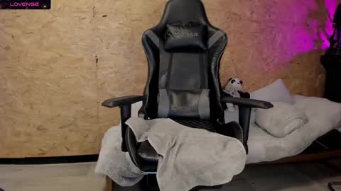 Biancastrong.. IGThebiancastrong online show from 02/12/25, 08:38