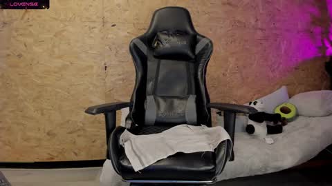 Biancastrong.. IGThebiancastrong online show from 02/20/25, 08:50