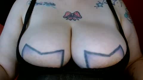 bianca online show from 10/28/25, 12:52