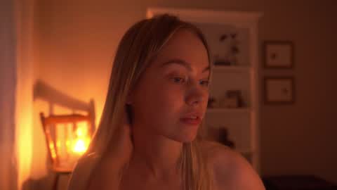 Snapshot of bibi_it_is chatting on 02/09/25, 11:25 Bibi online show from 02/09/25, 11:25