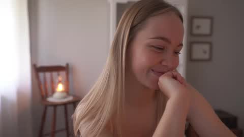 Snapshot of bibi_it_is chatting on 02/28/25, 02:31 Bibi online show from 02/28/25, 02:31