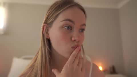 Snapshot of bibi_it_is chatting on 03/01/25, 05:31 Bibi online show from 03/01/25, 05:31