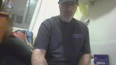 Snapshot of bibo84_99 chatting on 05/16/26, 11:25 bibo84_99 online show from 05/16/26, 11:25