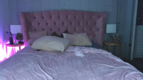 bibodream online show from 11/17/25, 09:09