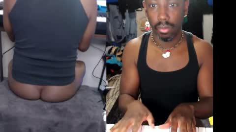 Snapshot of bicepsandfrot chatting on 09/24/25, 02:59 BicepsandFrot online show from 09/24/25, 02:59