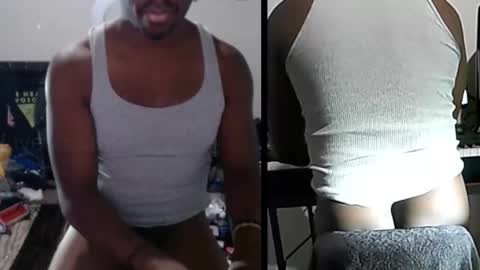 Snapshot of bicepsandfrot chatting on 10/26/25, 11:09 BicepsandFrot online show from 10/26/25, 11:09