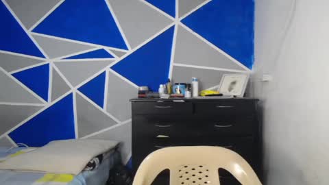 big_black11 online show from 02/18/25, 11:44