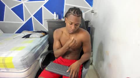 big_black11 online show from 01/05/26, 05:27