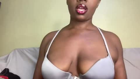 Snapshot of big_bootty2 chatting on 05/04/26, 02:51 salma online show from 05/04/26, 02:51
