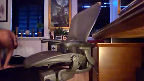 Snapshot of big_dick_from_sweden chatting on 05/17/26, 07:32 Threesome fun online show from 05/17/26, 07:32