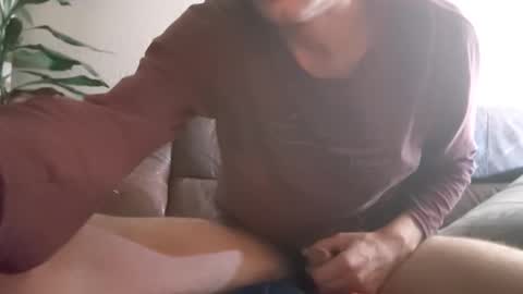 John online show from 11/23/25, 03:39