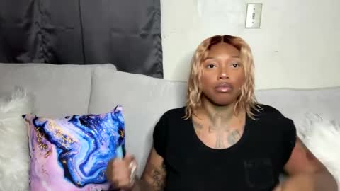 Big Lavish online show from 01/06/25, 04:04