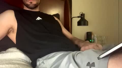 Snapshot of bigandhard6992 chatting on 03/07/25, 01:07 HARDNBIG online show from 03/07/25, 01:07