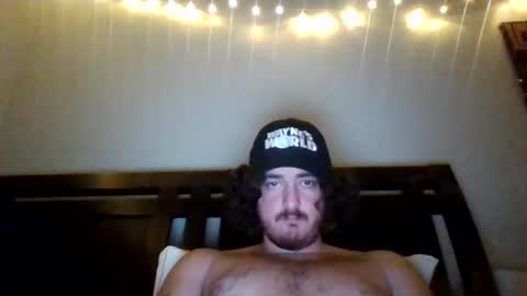 Snapshot of bigballzinface chatting on 01/16/26, 05:44 bigballzinface online show from 01/16/26, 05:44