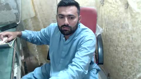 arab bbc online show from 10/24/25, 04:42