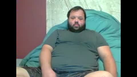 Liam online show from 12/17/25, 05:57