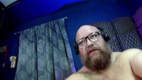 Snapshot of bigbear4cuddles chatting on 06/10/26, 01:50 BigBear4Cuddles online show from 06/10/26, 01:50