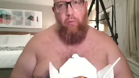 Snapshot of bigbear4cuddles chatting on 07/04/26, 03:35 BigBear4Cuddles online show from 07/04/26, 03:35