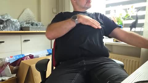 bigbibear88 online show from 11/13/25, 10:36