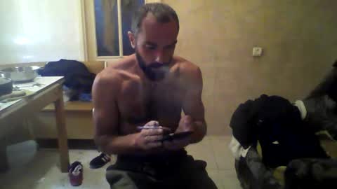 Snapshot of bigbobom chatting on 09/28/25, 06:41 bigbobom online show from 09/28/25, 06:41