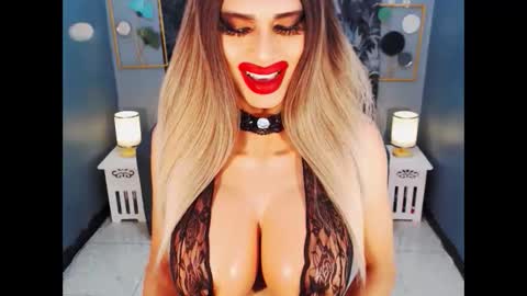 Loraine Cruz online show from 04/14/26, 11:27