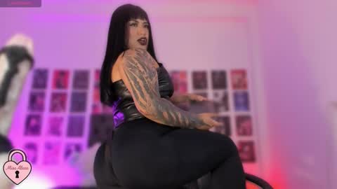 bigboobs cloe online show from 10/19/25, 04:57