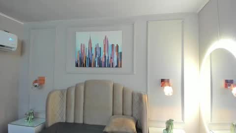   online show from 02/09/25, 10:09